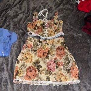 Never worn XS skirt set